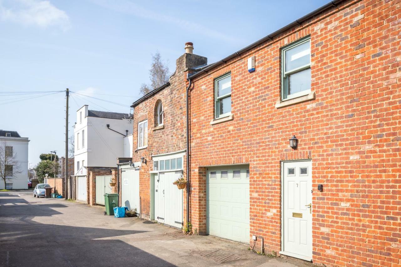 Curb Properties - Fabulous Town House 5 Min Walk To Town Centre Cheltenham Exterior photo